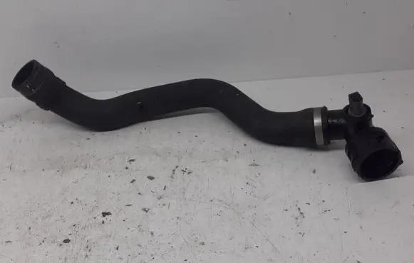 Audi Q7 4L Engine coolant pipe/hose 7L6122291M
