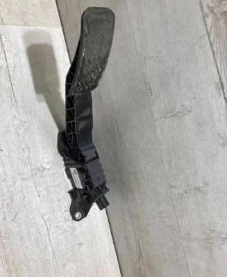 Ford Fiesta Accelerator throttle pedal H1BC9FB36A1D