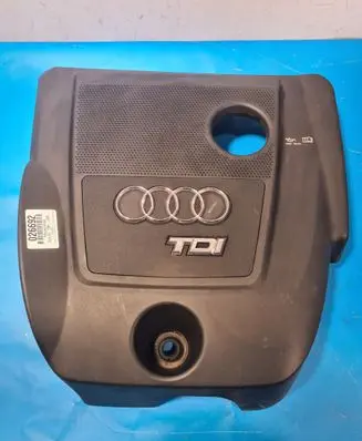 Audi A3 S3 8L Engine cover (trim) 038103925
