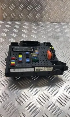 Volvo S60 Fuse module 8676391 12217799