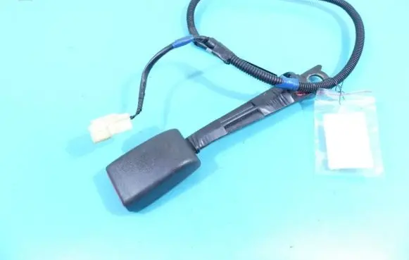 Toyota Urban Cruiser (XP110) Front seatbelt IMPRK1257354