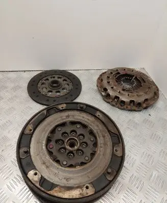 BMW 5 F10 F11 Clutch set kit 759495