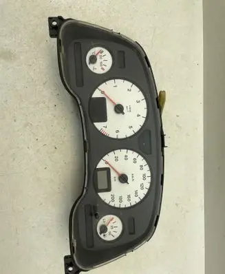 Speedometer (instrument cluster)