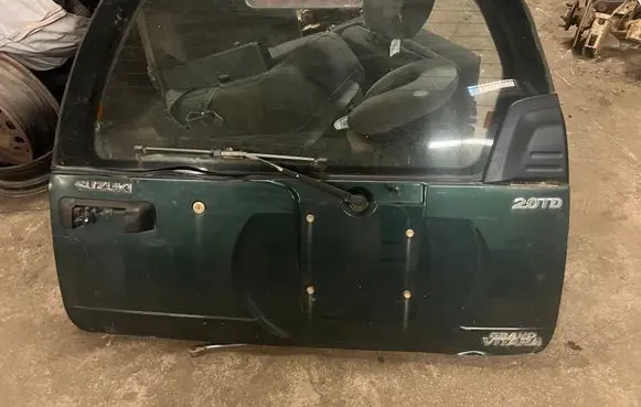 Suzuki Grand Vitara I Tailgate/trunk/boot lid