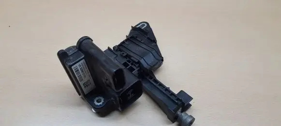 BMW 3 F30 F35 F31 Voltage converter inverter 9296151
