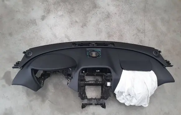 Jaguar F-Pace Dashboard