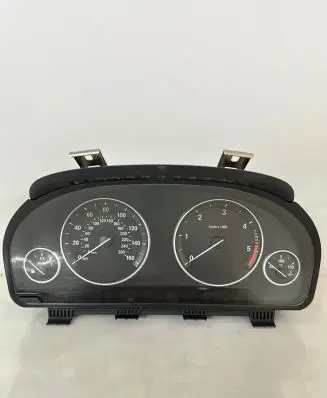 BMW 5 F10 F11 Speedometer (instrument cluster) 25811511 1000104484 2207054