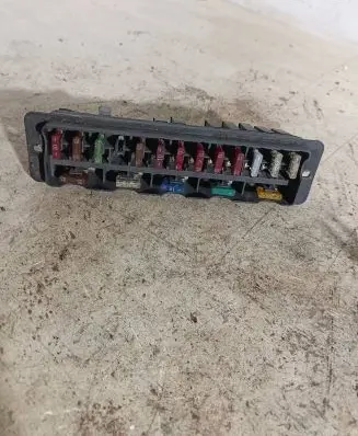 Volvo V70 Fuse module