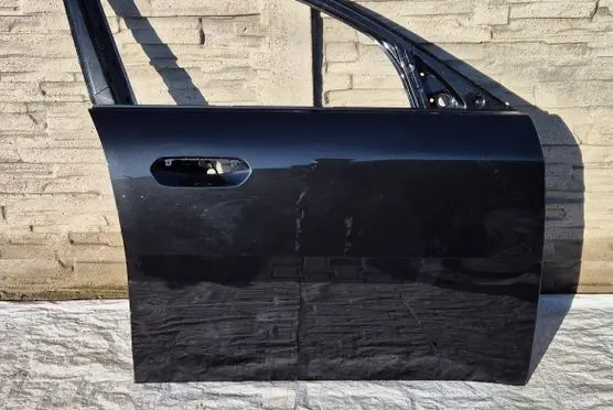 BMW X2 U10 Front door 1801509