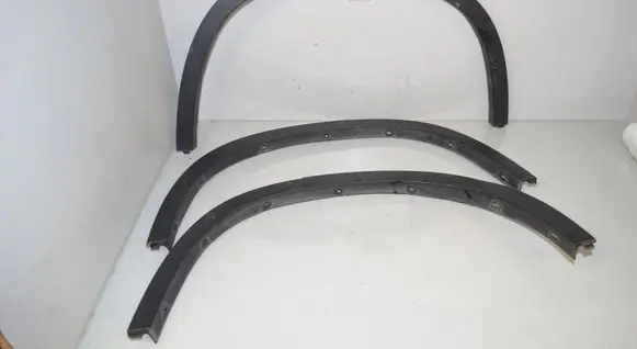 Front arch trim