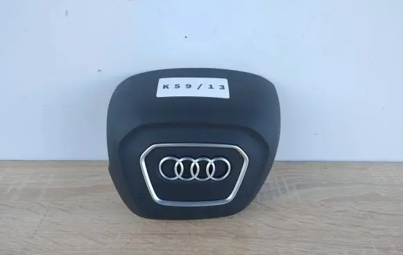 Audi Q3 8U Steering wheel airbag cover 62670230