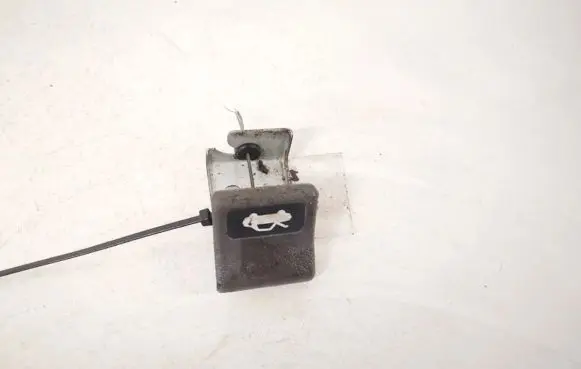Subaru Legacy Engine bonnet (hood) release handle