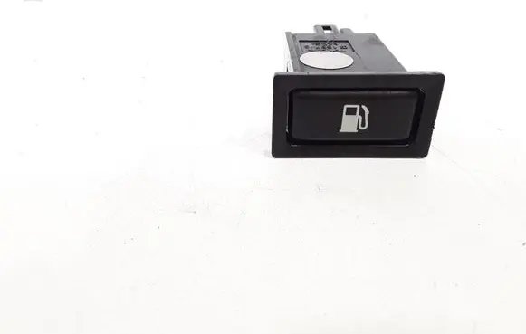 Toyota Avensis T250 Fuel tank opening switch 