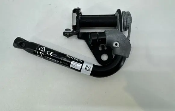 BMW 5 F10 F11 Front seatbelt 7211593