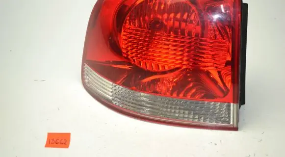 Volkswagen Touareg I Rear/tail lights 7L6945095K
