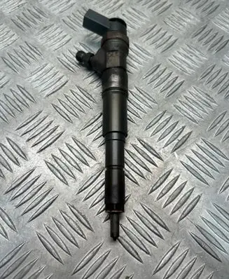 BMW 5 E60 E61 Fuel injector 7794435 0445110209