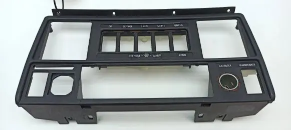 BMW 7 E23 Dashboard center trim panel 9414741047