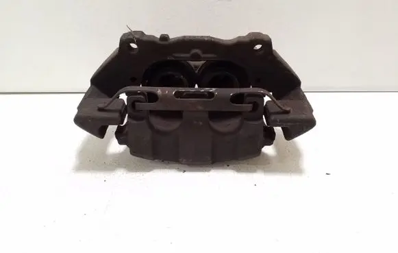 Volvo XC60 Front brake caliper