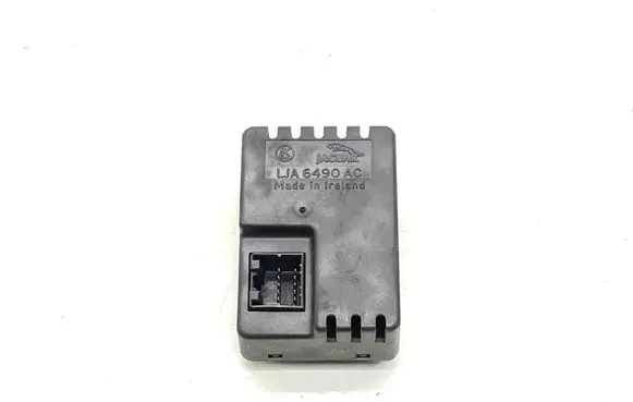 Jaguar XK8 - XKR Light module LCM LJA6490AC