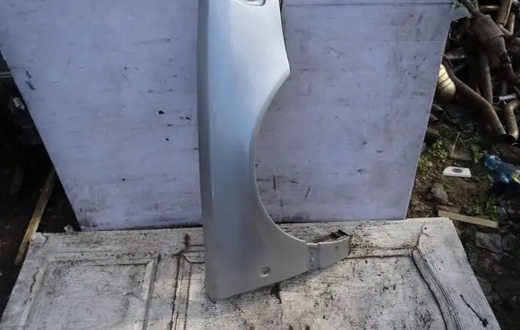Audi A8 S8 D2 4D Fender 4D0821112