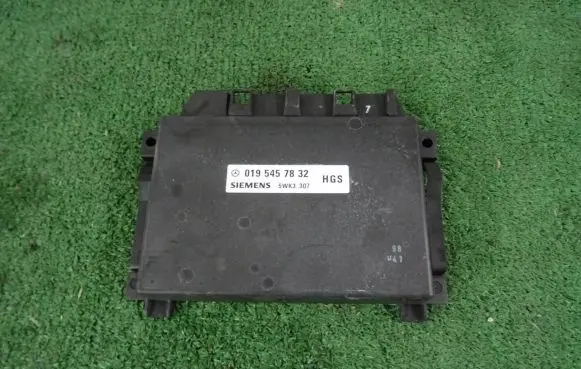 Mercedes-Benz E W210 Gearbox control unit/module 0195457832