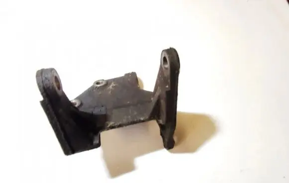 Mitsubishi Space Star Engine mounting bracket MD323919