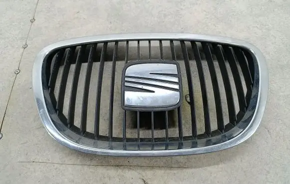 Seat Toledo III (5P) Front grill 