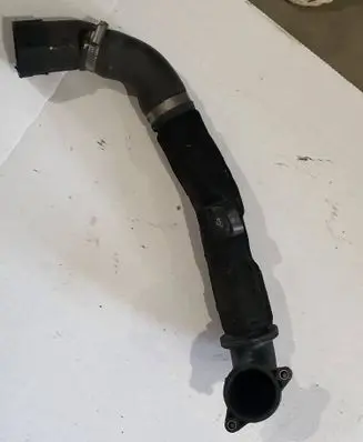 Skoda Superb B6 (3T) Intercooler hose/pipe 04L145770S