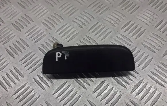 Suzuki Alto Front door exterior handle/bracket 