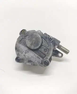 Jeep Grand Cherokee (WK) Vacuum pump A6422300165