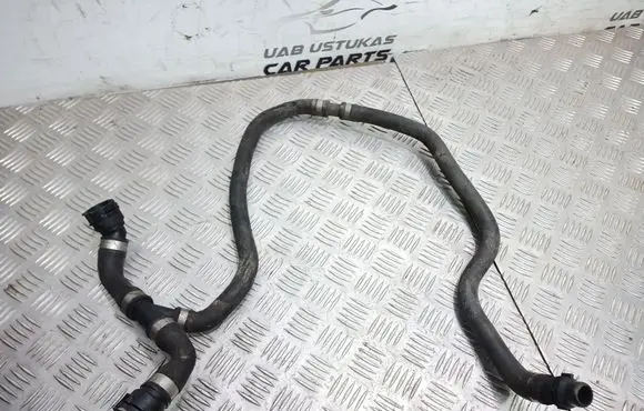 BMW 5 E60 E61 Engine coolant pipe/hose