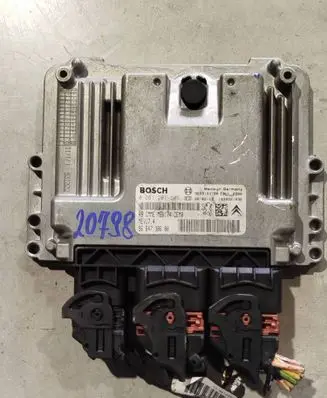 Peugeot 207 Engine control unit/module 9664738680 0261201505