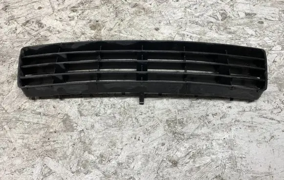 Audi A6 S6 C5 4B Front grill 4B0807683F