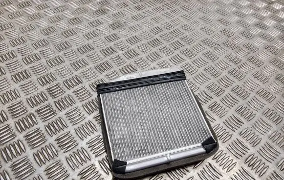 Heater blower radiator