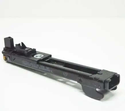 Volkswagen Jetta V Seat belt height adjuster 1T0857819
