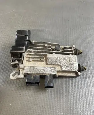 Citroen DS4 Start/Stop control module 9804883480