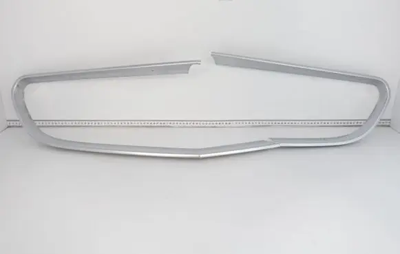 Mercedes-Benz CLS C218 AMG Front bumper upper radiator grill A2188851874