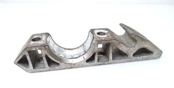Volkswagen Touareg I Sway bar bush bracket, front 7L0411063B