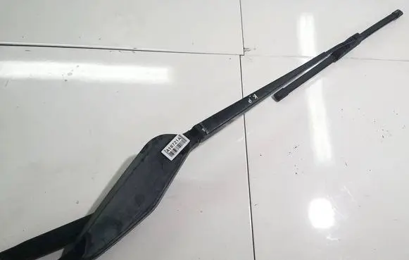 Nissan Almera Tino Front wiper blade arm 