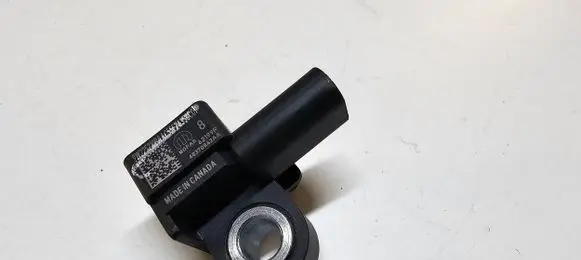 Jeep Grand Cherokee WL Airbag deployment crash/impact sensor 68370842AA 08221