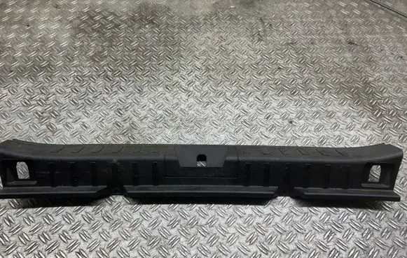 BMW X1 E84 Trunk/boot sill cover protection 2990628