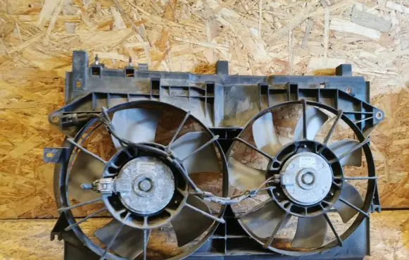 Toyota Avensis T250 Fan set 1227508403 450901F15B 163630G060A