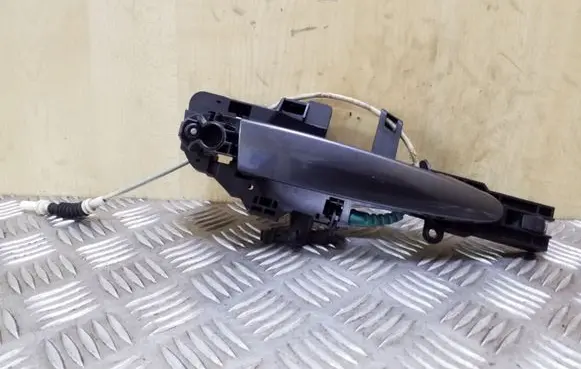 BMW 1 E81 E87 Front door exterior handle