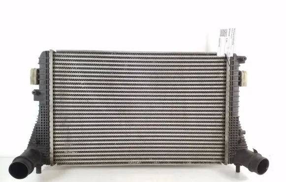 Volkswagen PASSAT B7 Intercooler radiator 3C0145805AM