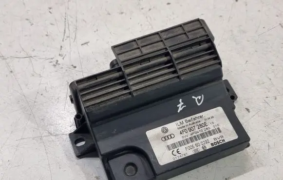 Audi Q7 4L Hand brake control module 4F0907280E