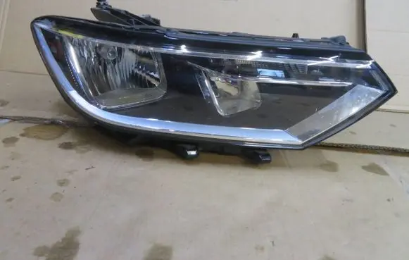 Volkswagen PASSAT B8 Headlight/headlamp 3G1941006B