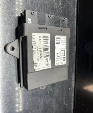 Opel Vectra C Door control unit/module 13170134