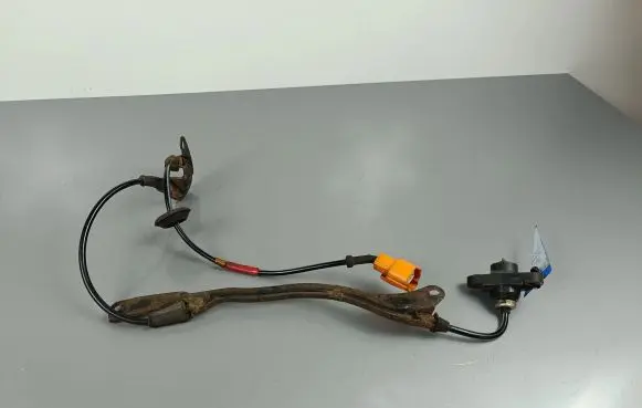 Honda CR-V ABS brake wheel speed sensor