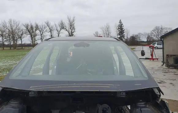 Opel Zafira C Front windscreen/windshield window 