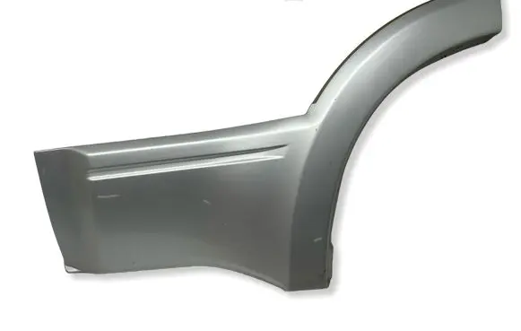 Mitsubishi Pajero Rear door trim (molding) MN117291